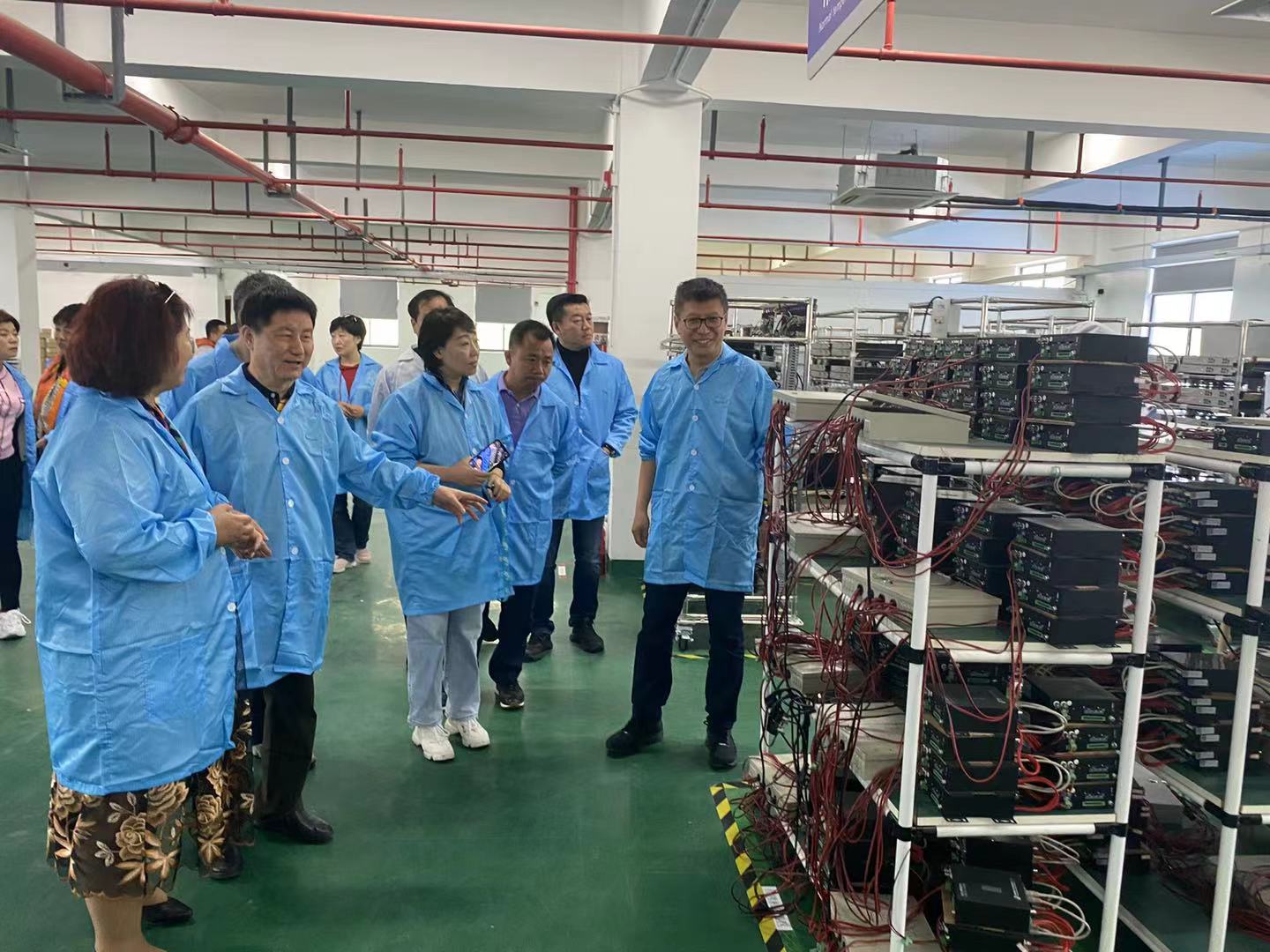 威廉希尔SMT生产车间参观